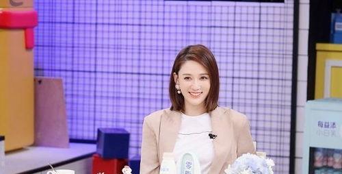 爆料杨迪的视频大全最新,揭秘明星幕后趣事与真实一面 第1张 爆料杨迪的视频大全最新,揭秘明星幕后趣事与真实一面 第1张